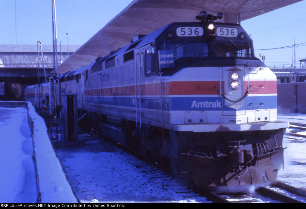 Amtrak 536